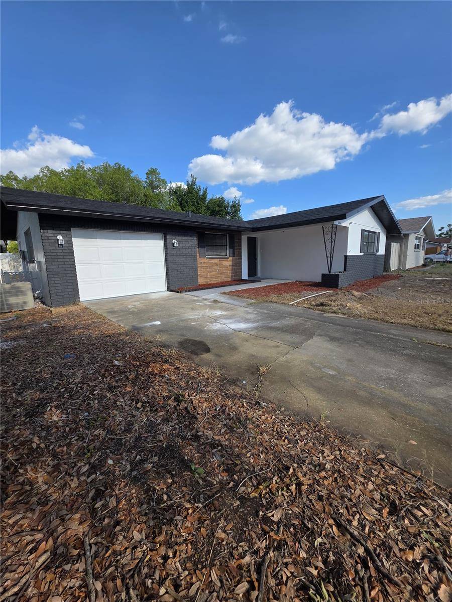 10336 OAK HILL DR, Port Richey, FL 34668