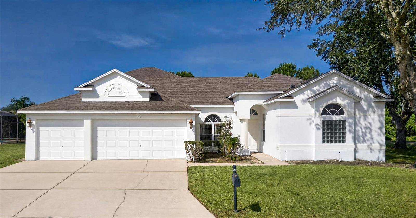 219 BLUE HERON CT, Davenport, FL 33837
