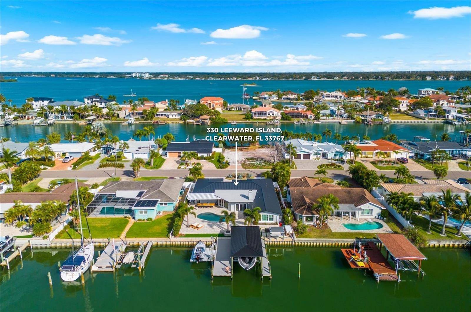 330 LEEWARD IS, Clearwater Beach, FL 33767