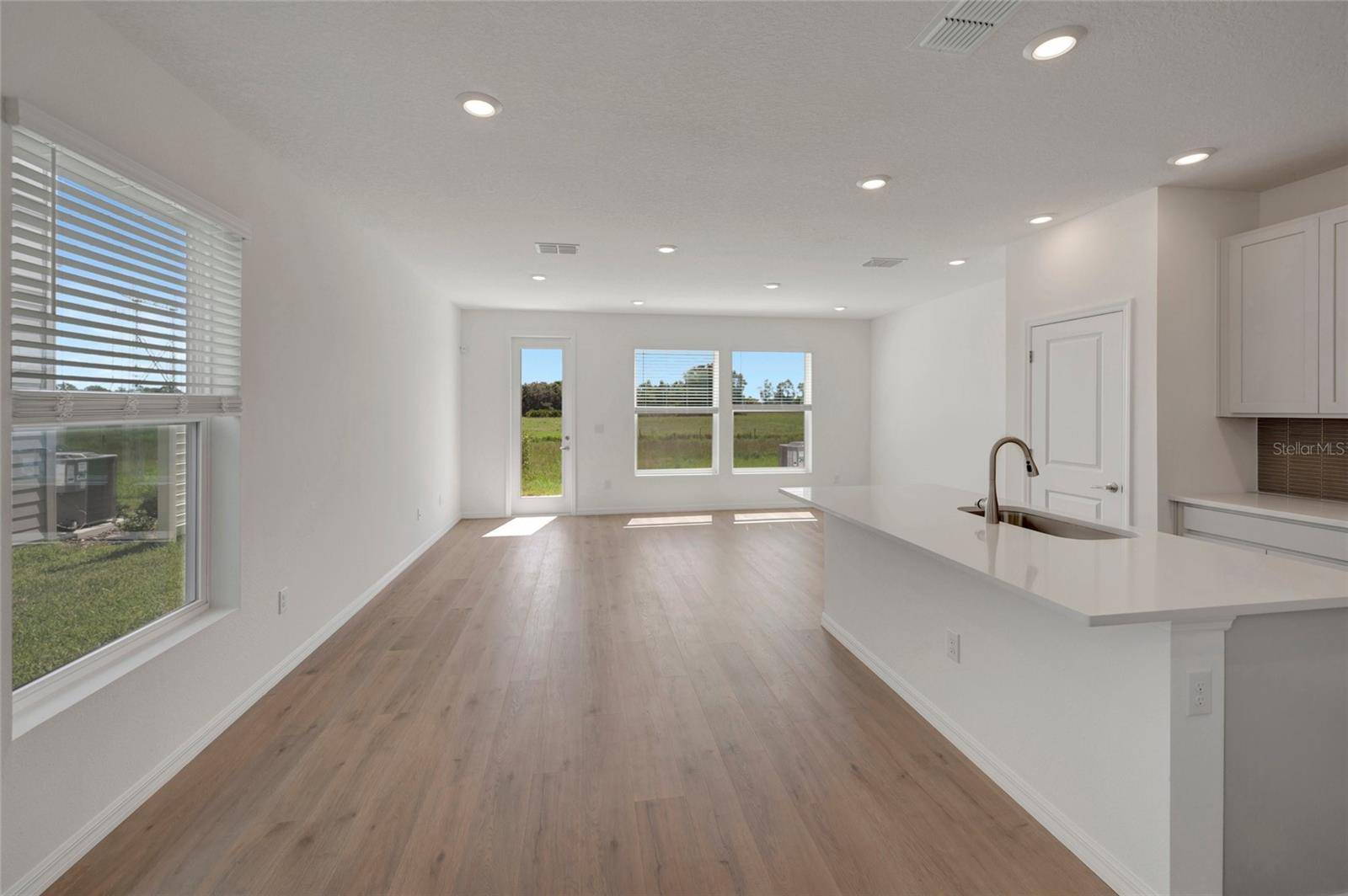 6412 JENSEN VIEW AVE, Apollo Beach, FL 33572