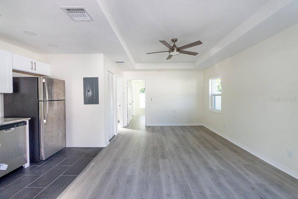 3520 1/2 8TH AVE N, St Petersburg, FL 33713
