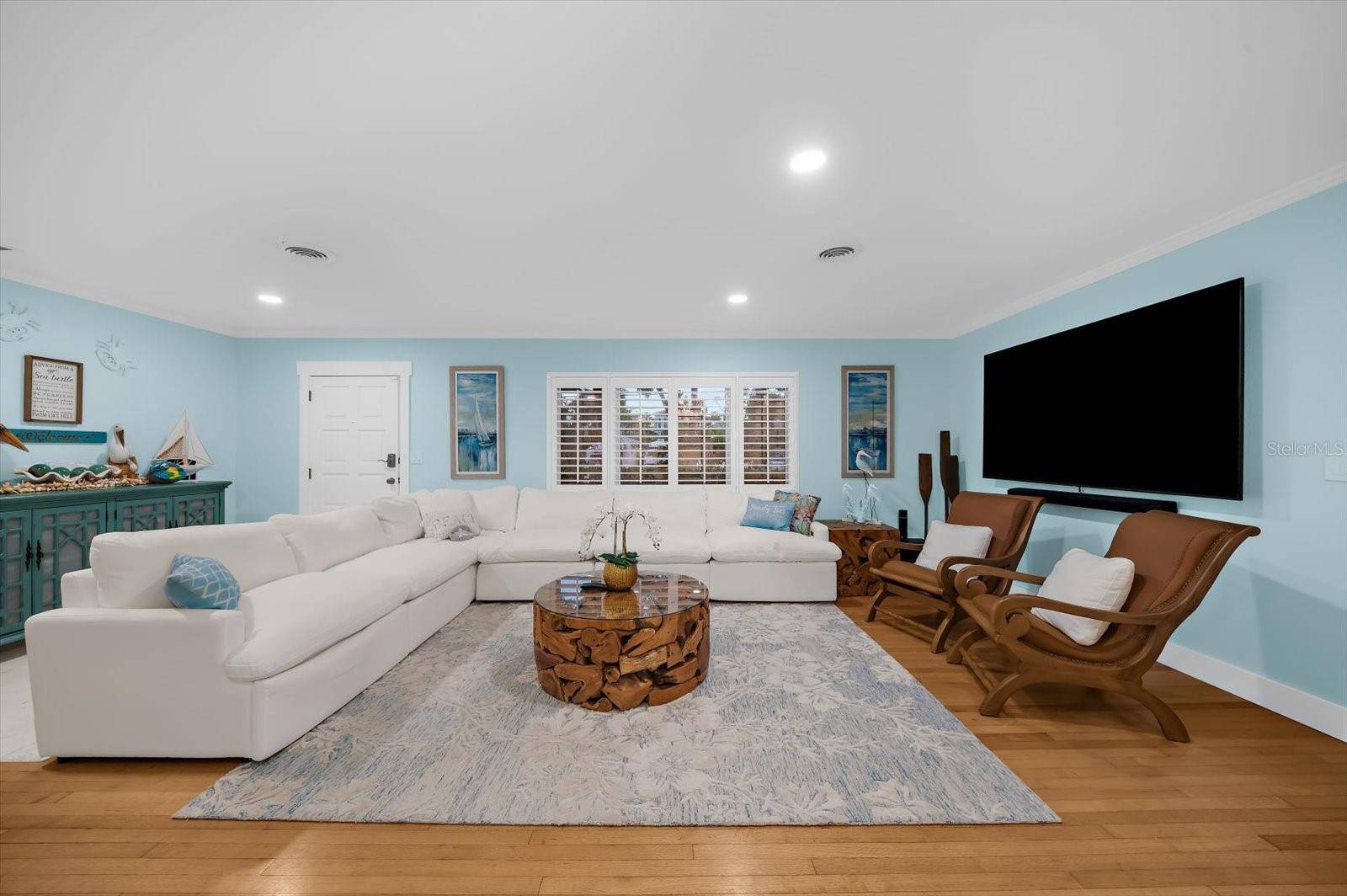 751 MANDALAY AVE, Clearwater Beach, FL 33767