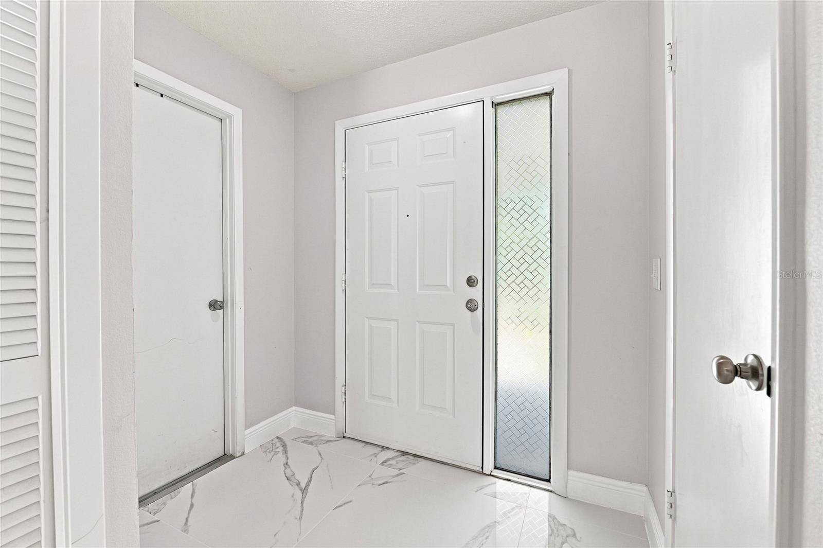 5033 CYPRESS TRACE DR, Tampa, FL 33624