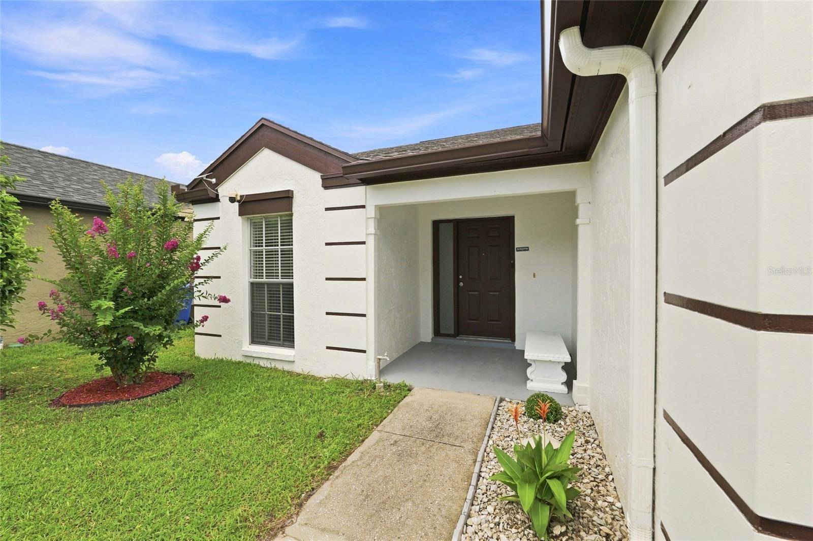 5033 CYPRESS TRACE DR, Tampa, FL 33624