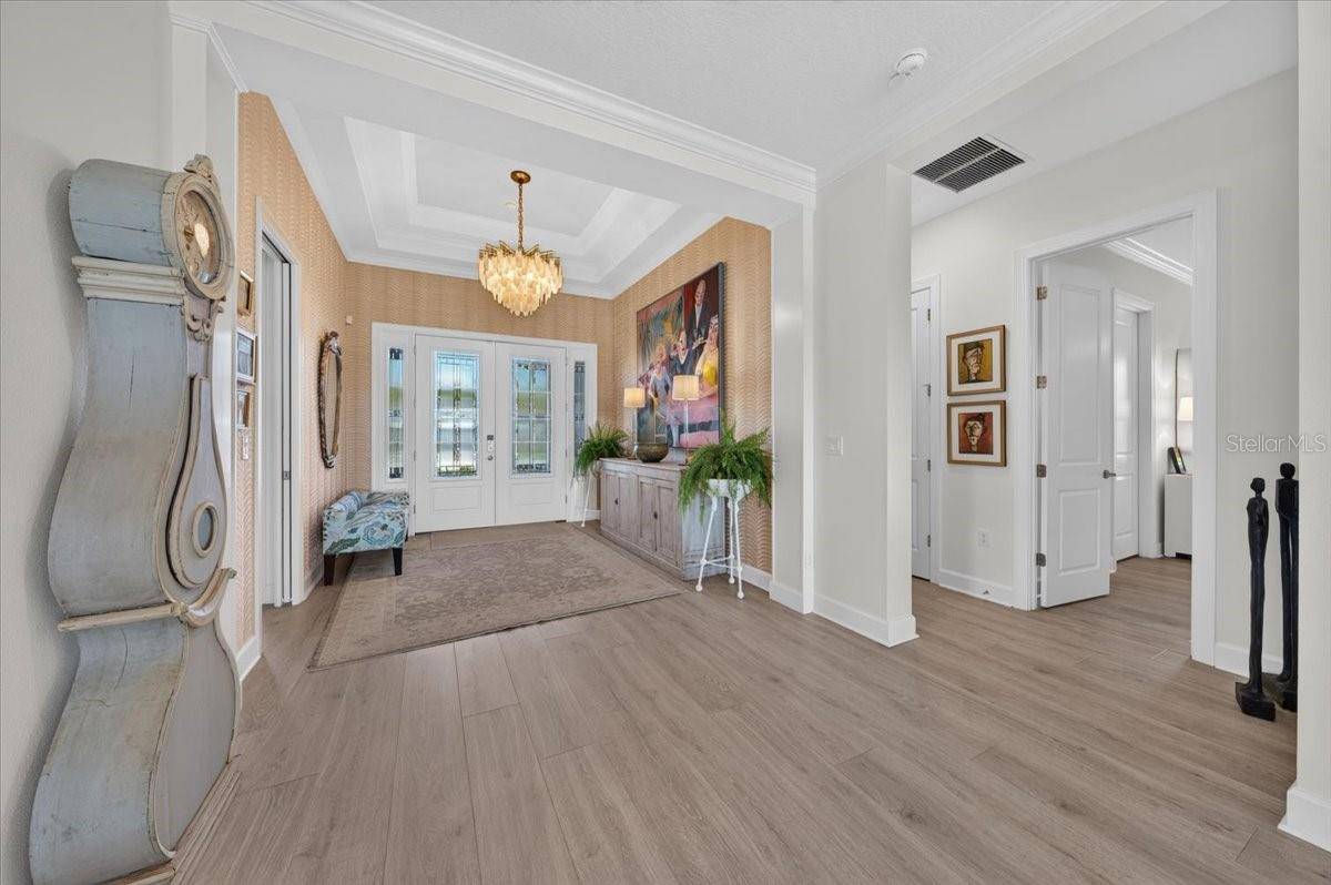 10168 SILENT NIGHT LN, Sarasota, FL 34241