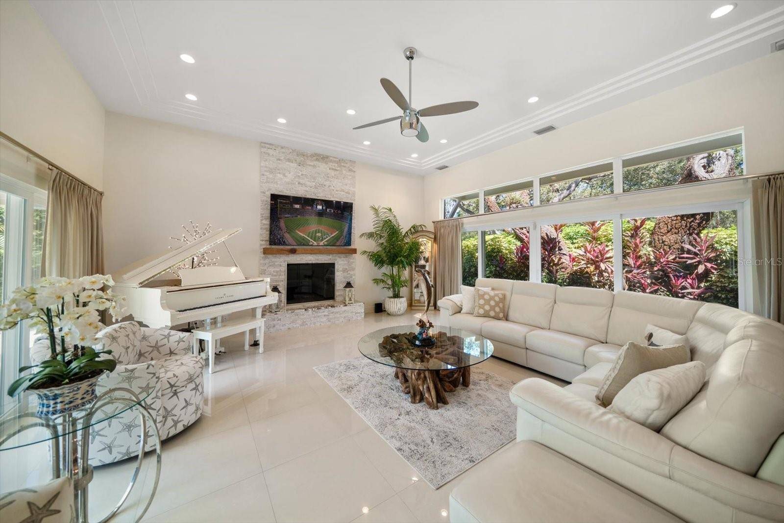 485 PARK AVE, Belleair, FL 33756