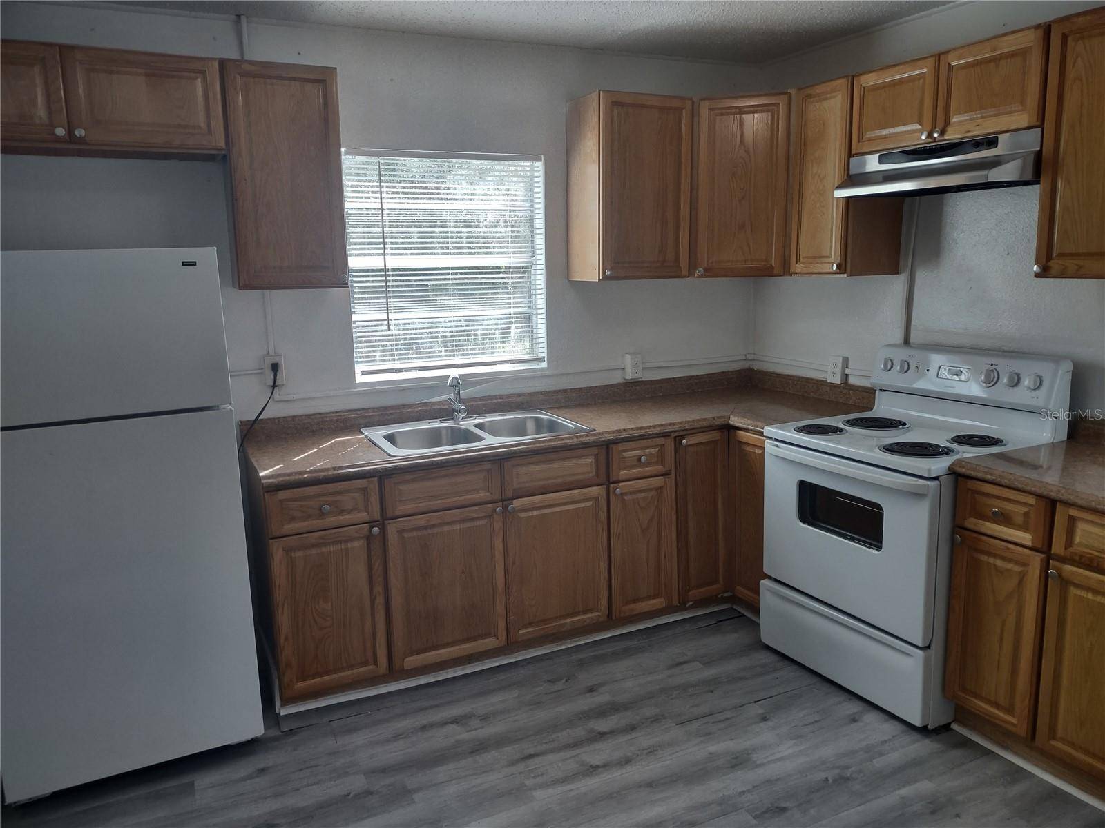 1407 MONROE AVE, Clearwater, FL 33755