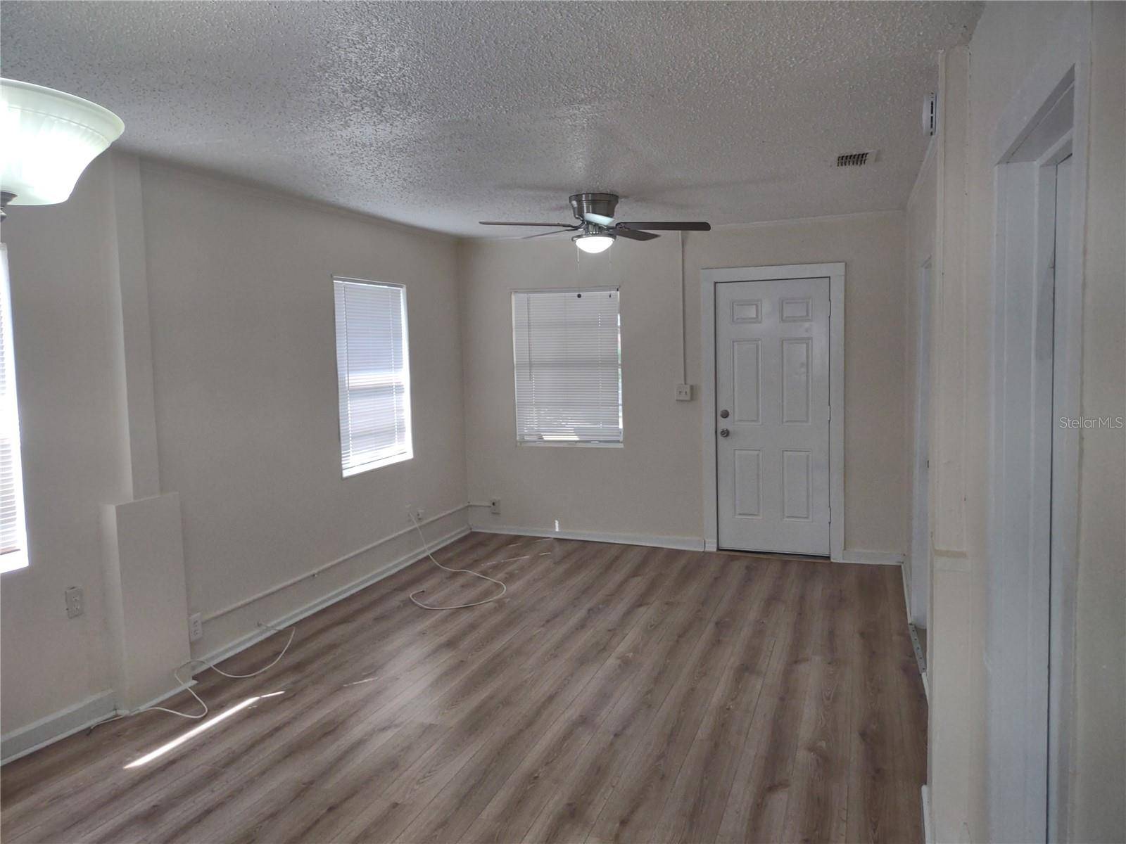 1407 MONROE AVE, Clearwater, FL 33755