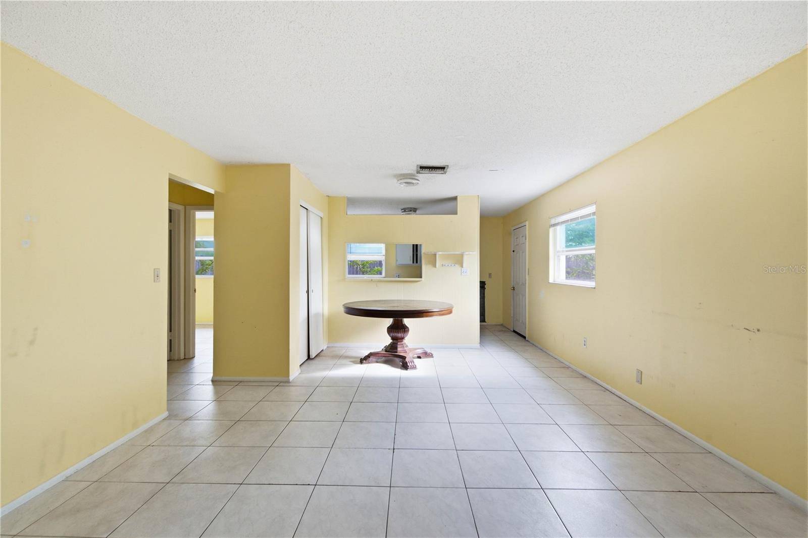 1615 PALM WAY, Largo, FL 33771