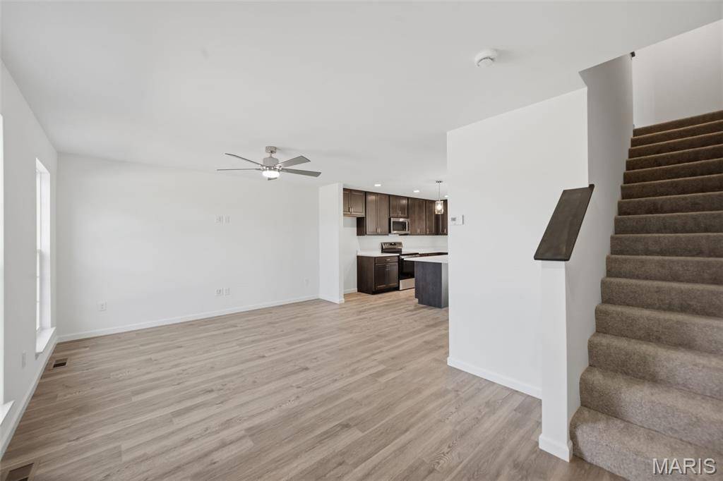 316 Fall Harvest Pkwy, Wentzville, MO 63385