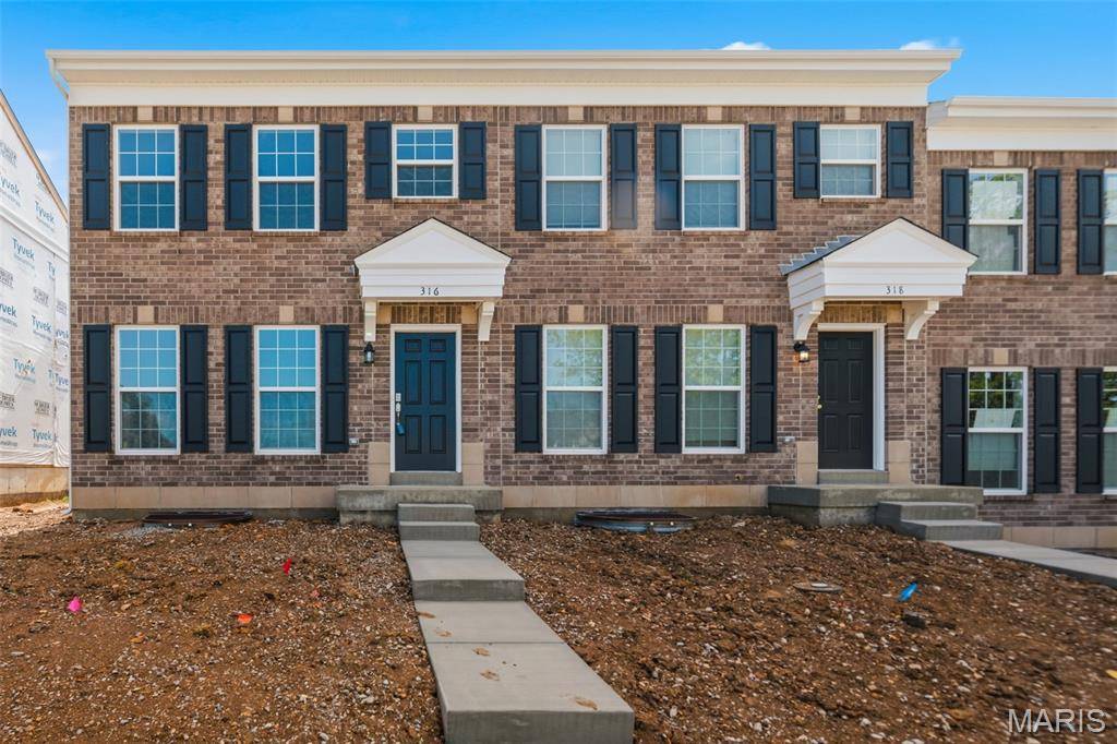 316 Fall Harvest Pkwy, Wentzville, MO 63385