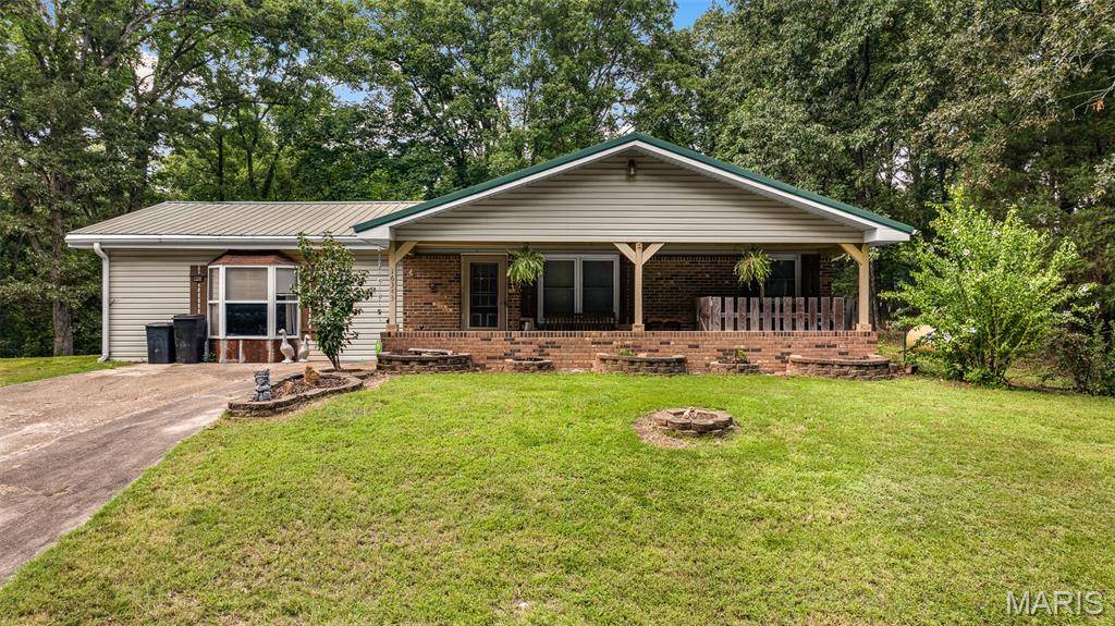 16343 Shady Mount DR, Dexter, MO 63841