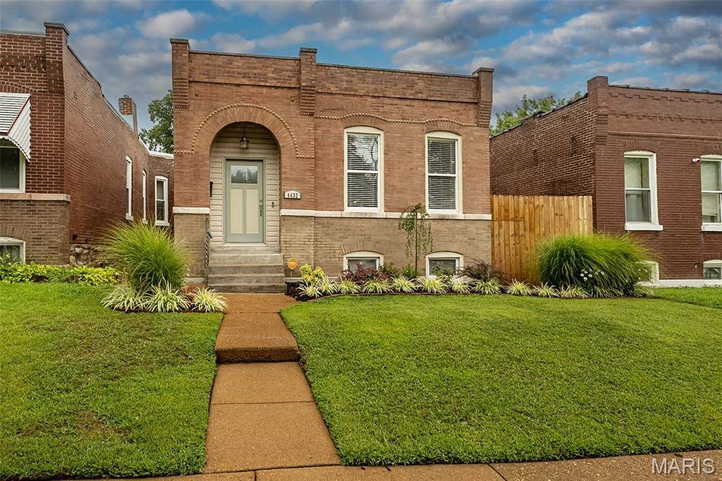 4432 Tennessee AVE, St Louis, MO 63111