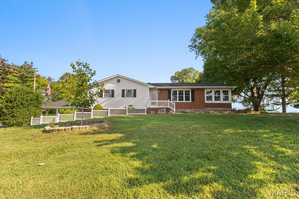 157 W Mill ST, Ruma, IL 62278