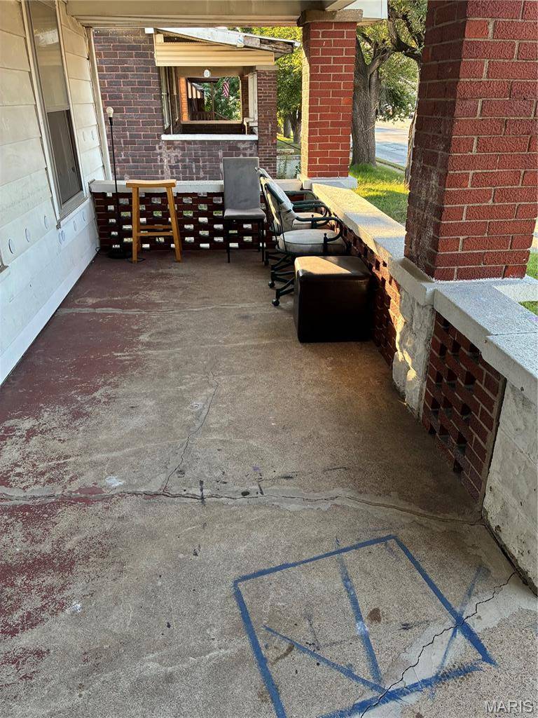 417 E Saint Louis AVE, East Alton, IL 62024