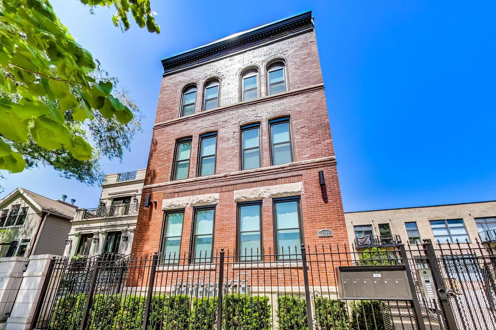 2312 W Ohio ST #2S, Chicago, IL 60612