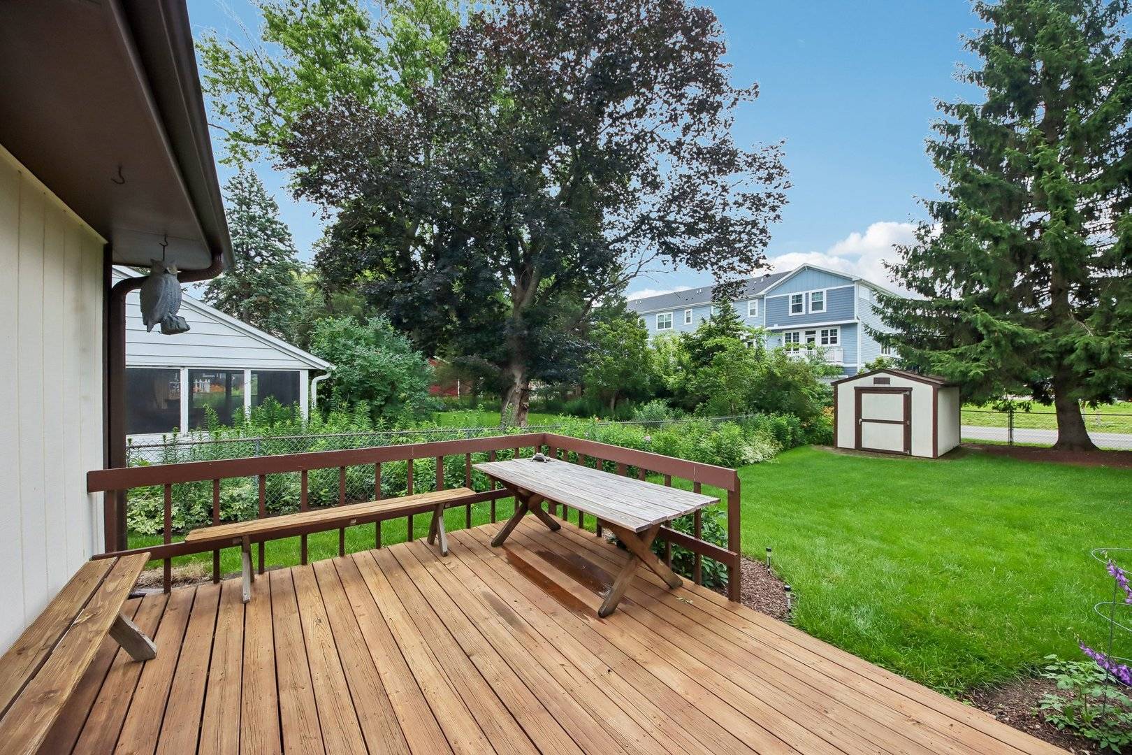 109 Weaver DR, Cary, IL 60013