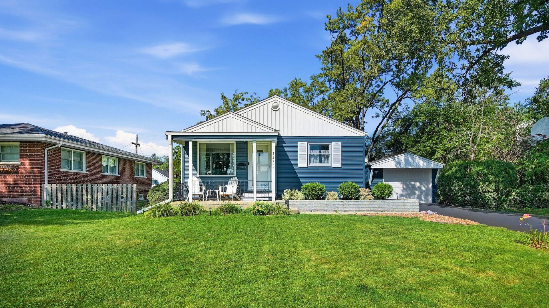 1438 Selleck ST, Crete, IL 60417