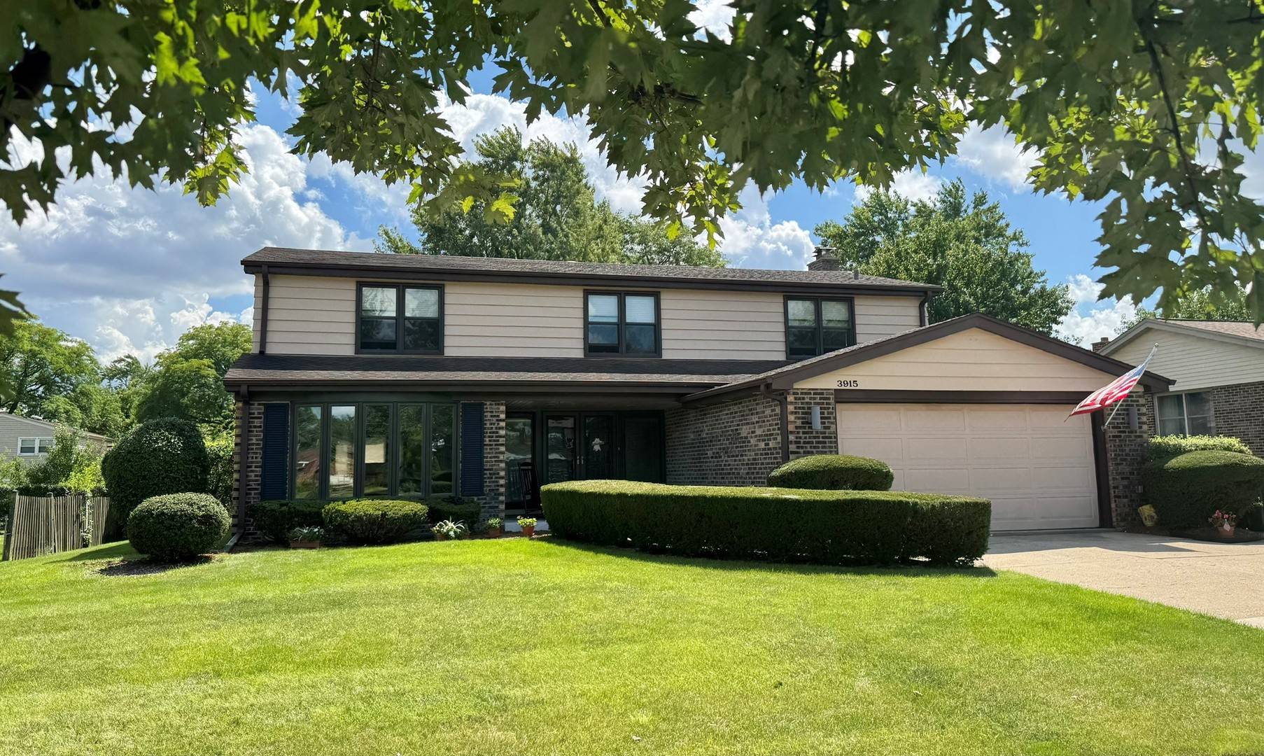 3915 Joanne DR, Glenview, IL 60026