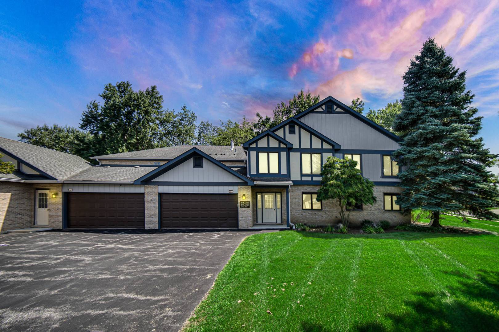2726 HARBOR DR #2726, Joliet, IL 60431