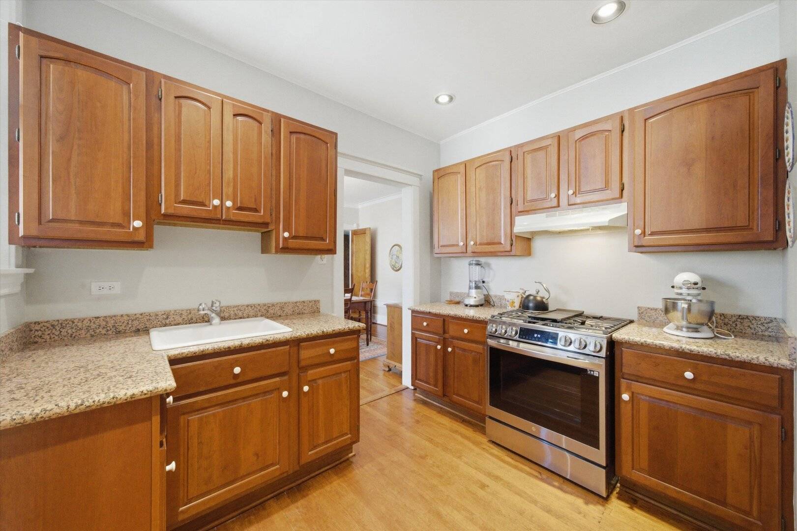 1133 Maple AVE #3E, Evanston, IL 60202