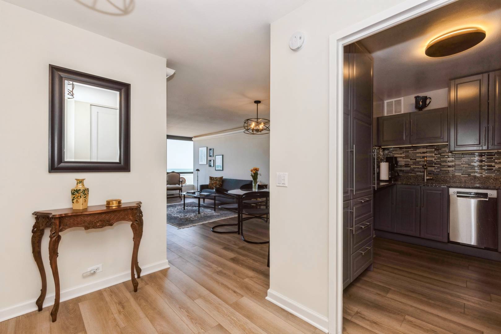 5415 N Sheridan RD #2905, Chicago, IL 60640