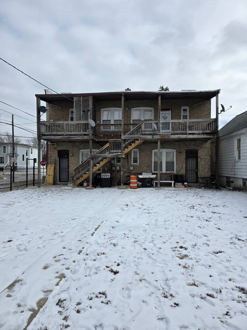 402 S 12th AVE, Maywood, IL 60153