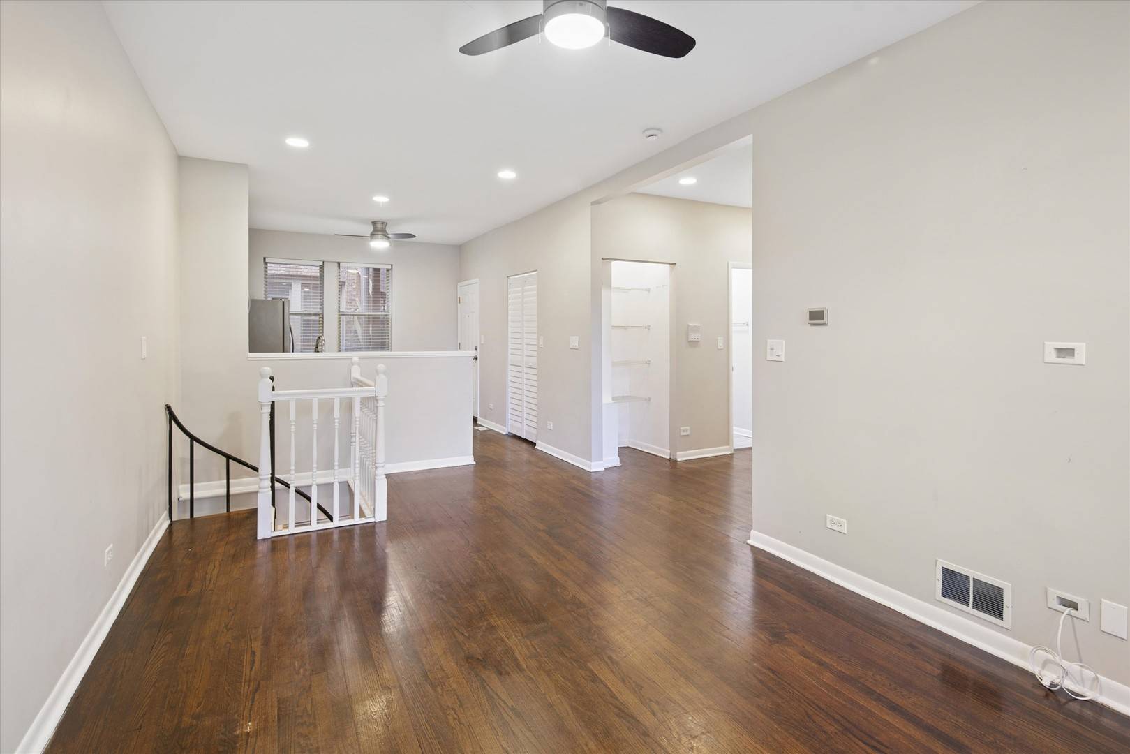 3923 W Ainslie ST #1E, Chicago, IL 60625