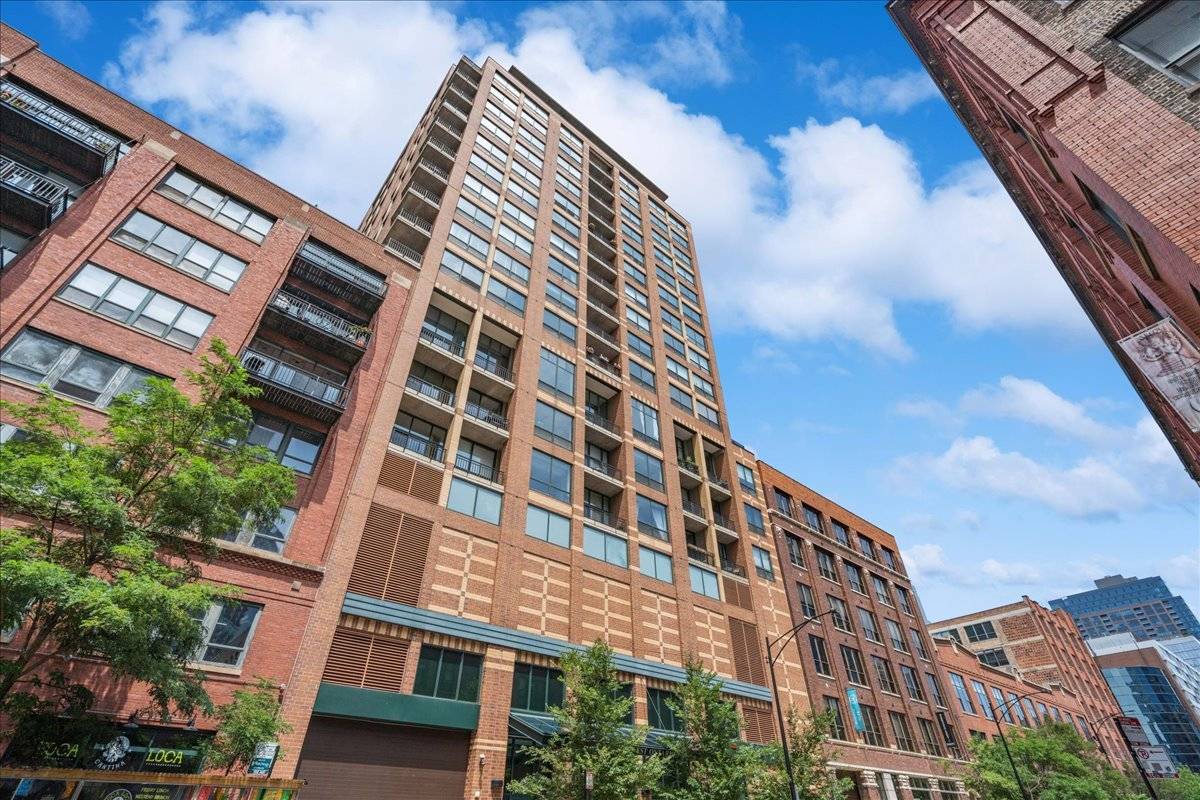 400 W Ontario ST #1404, Chicago, IL 60654