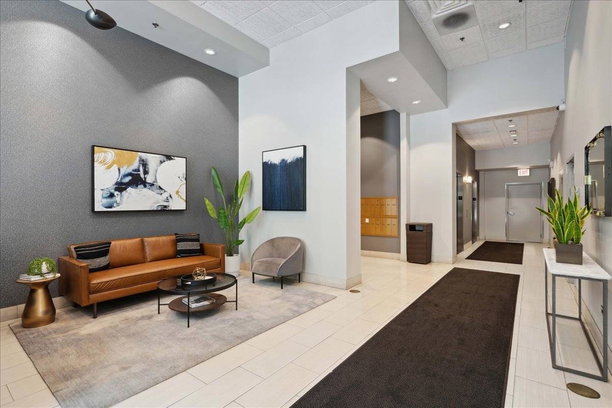 400 W Ontario ST #1404, Chicago, IL 60654