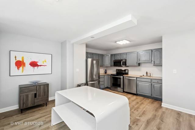 6301 N Sheridan RD #11K, Chicago, IL 60660
