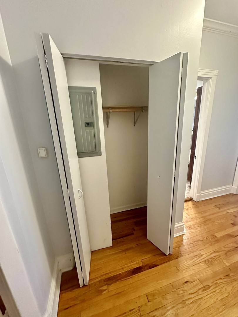 5608 N Kenmore AVE #3, Chicago, IL 60660