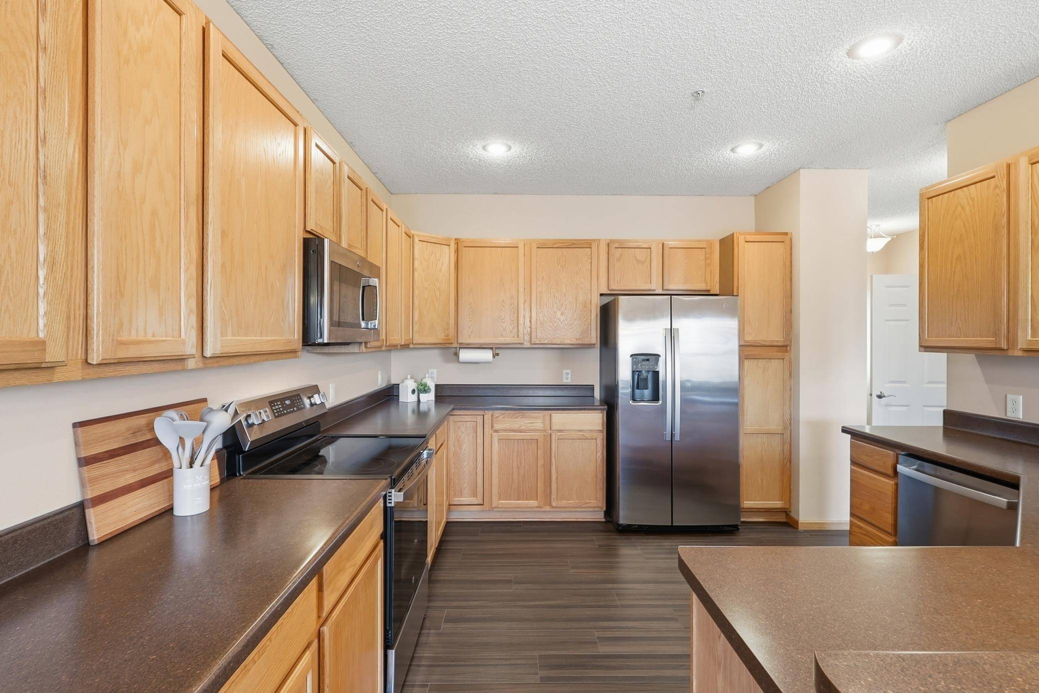 4580 Blaylock CIR, Inver Grove Heights, MN 55076