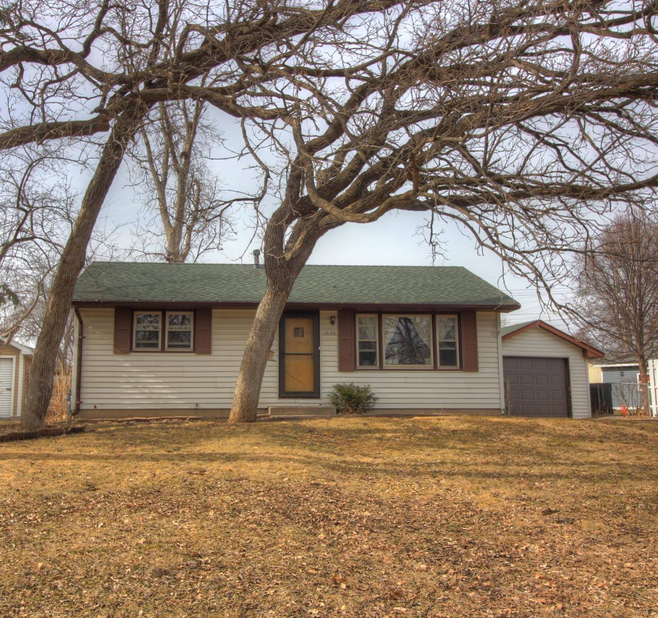 1838 Forest ST, Hastings, MN 55033