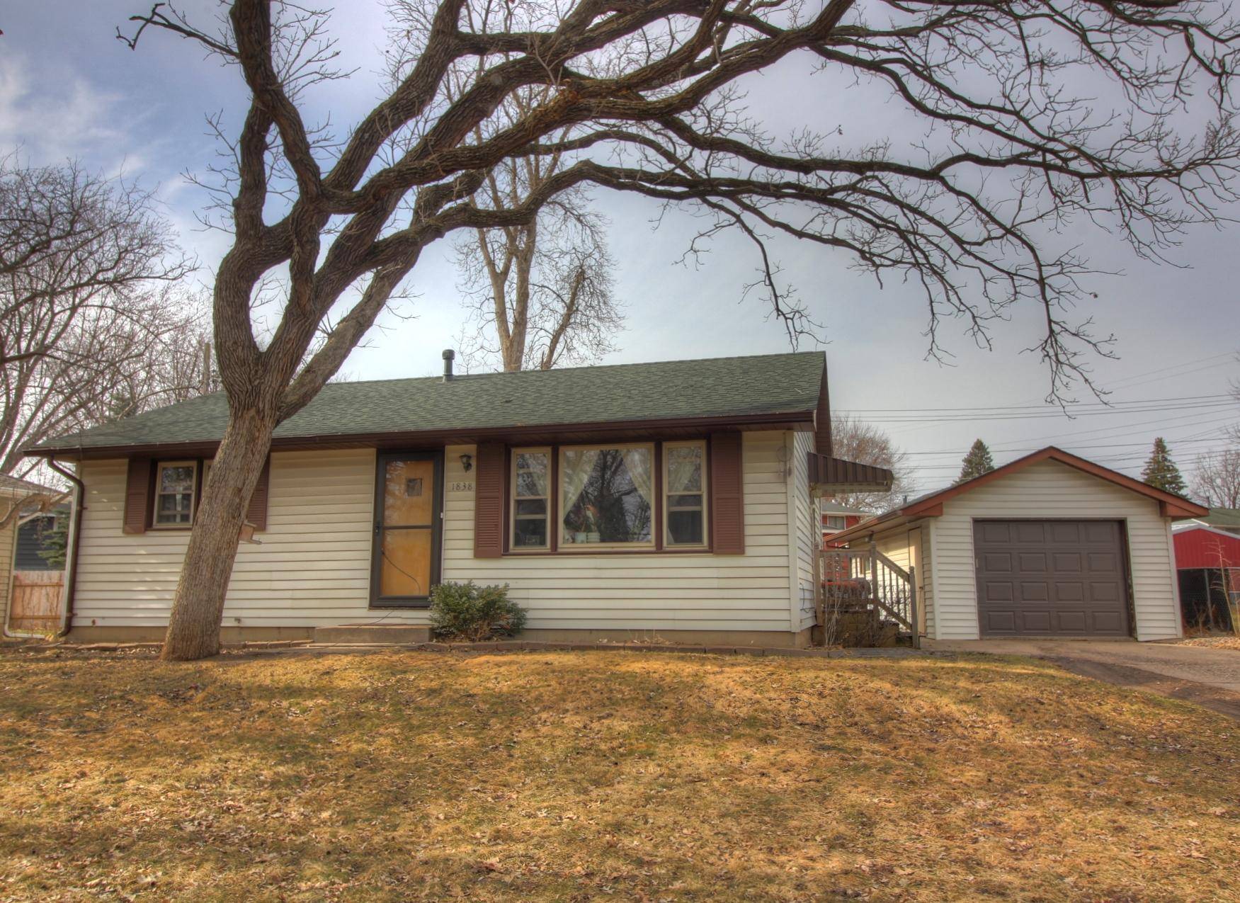 1838 Forest ST, Hastings, MN 55033