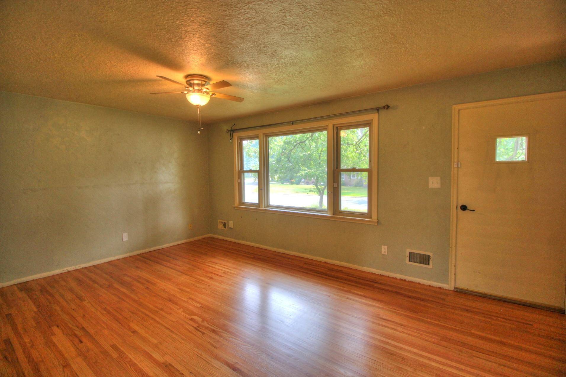 1838 Forest ST, Hastings, MN 55033