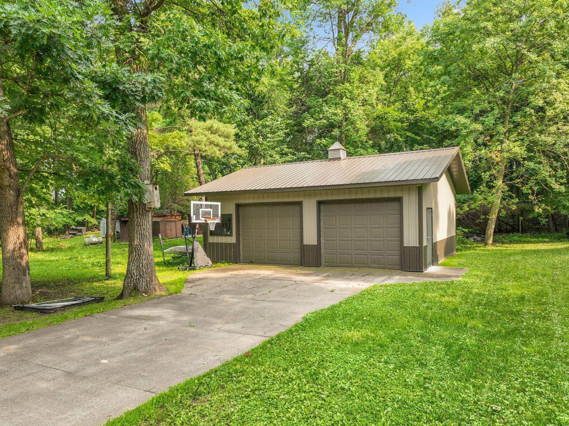 10215 Amery AVE NW, Monticello, MN 55362
