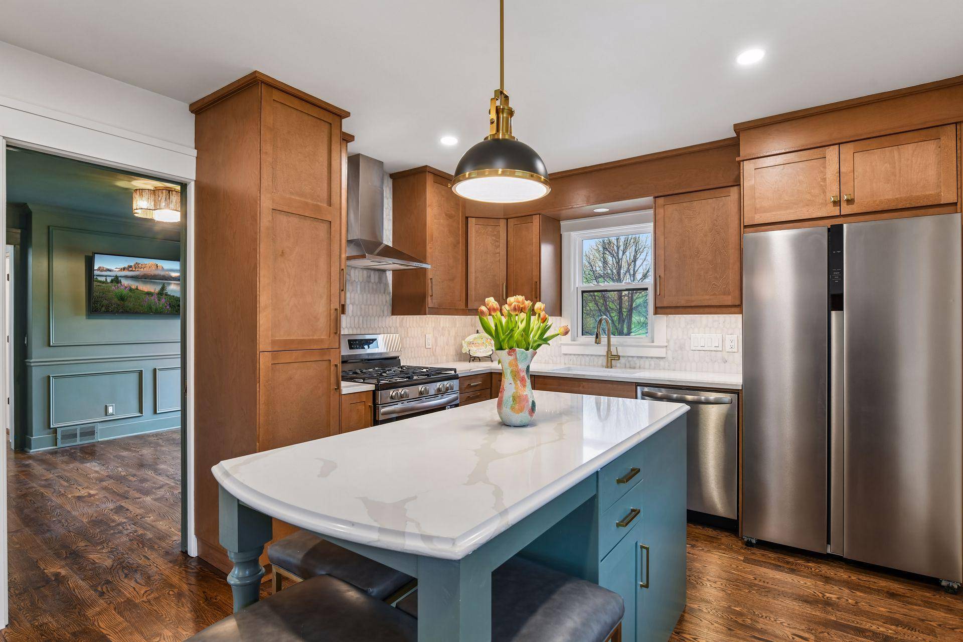 4625 Valley View RD, Edina, MN 55424