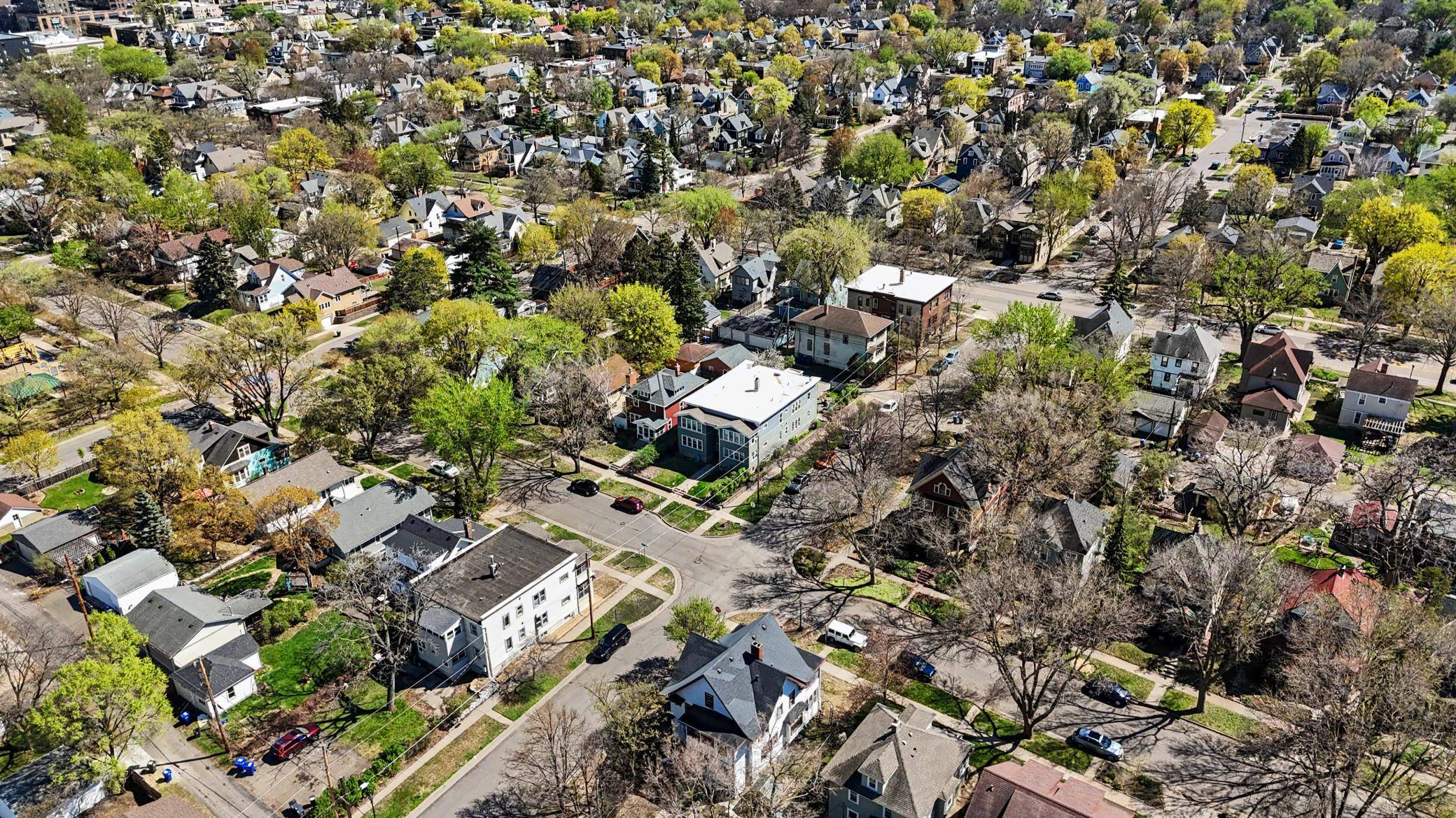 1752 Iglehart AVE, Saint Paul, MN 55104