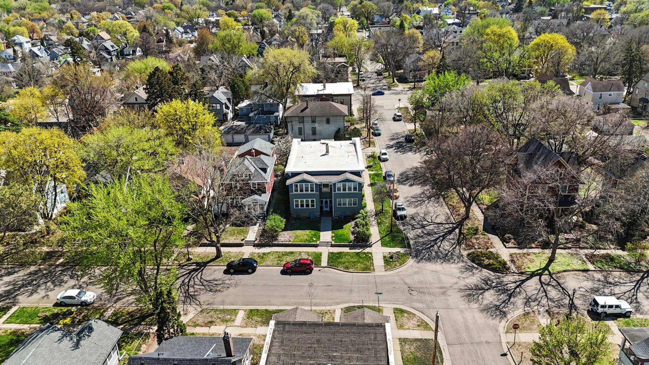 1752 Iglehart AVE, Saint Paul, MN 55104