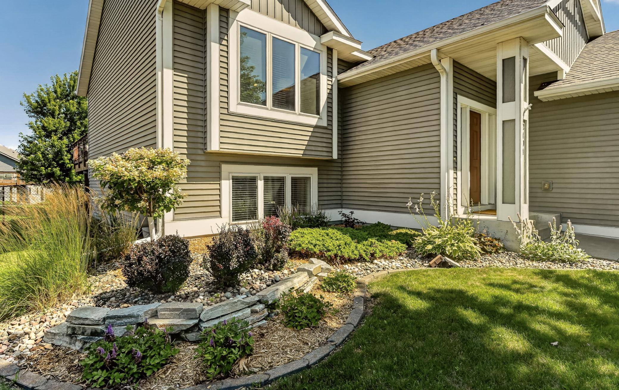 2101 Starburst DR SW, Rochester, MN 55902