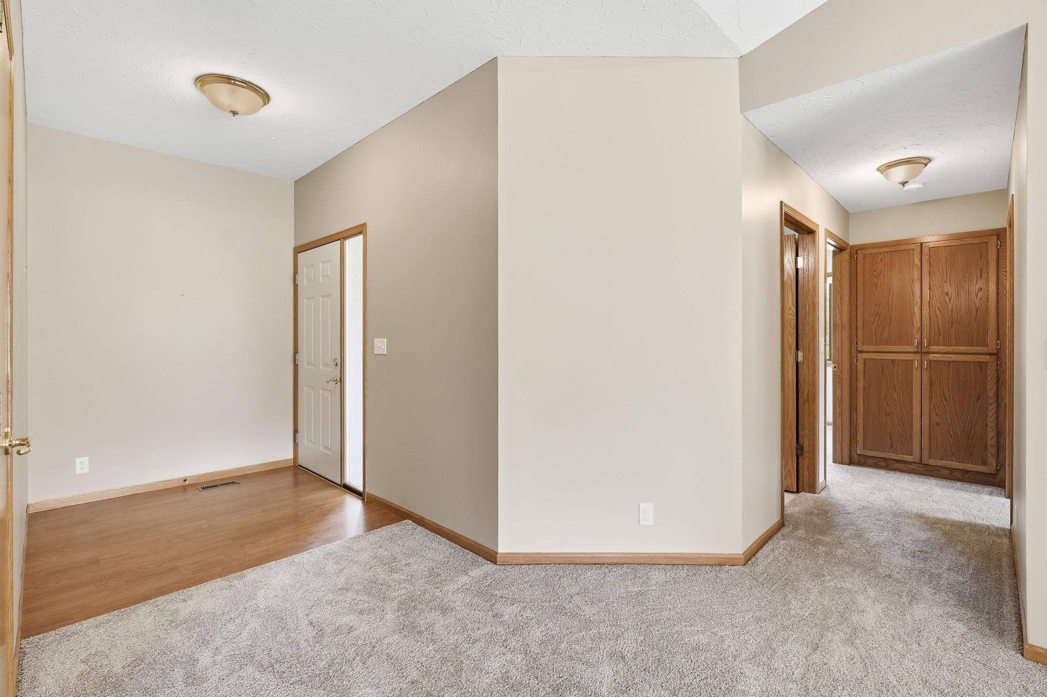 111 S West ST, Belle Plaine, MN 56011