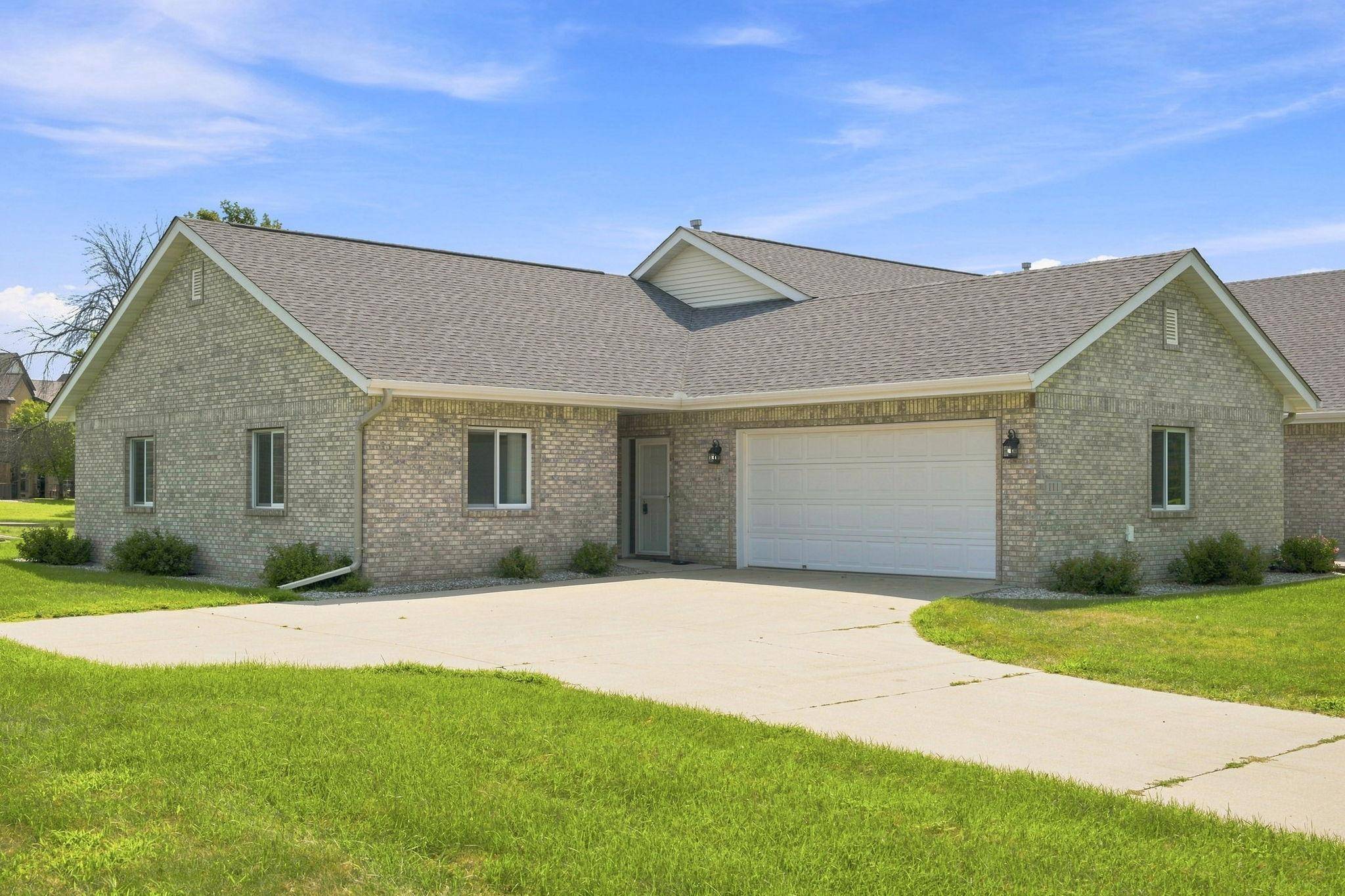 111 S West ST, Belle Plaine, MN 56011
