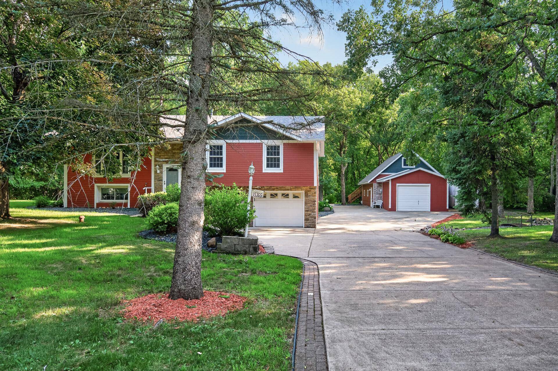 15365 182nd AVE NW, Elk River, MN 55330