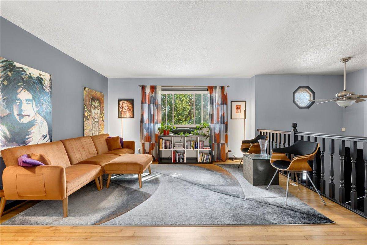 11902 Wisconsin AVE N, Champlin, MN 55316