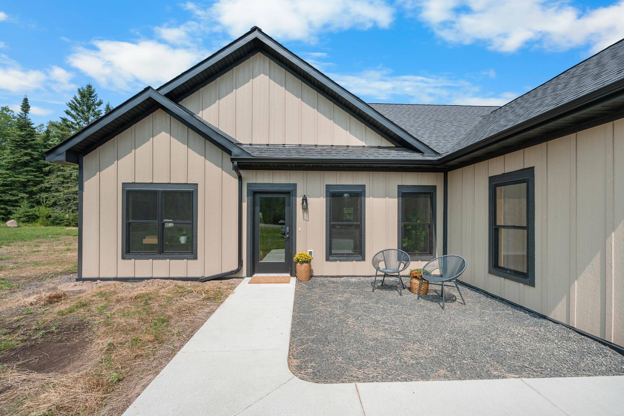 1241 Airport RD, Two Harbors, MN 55616