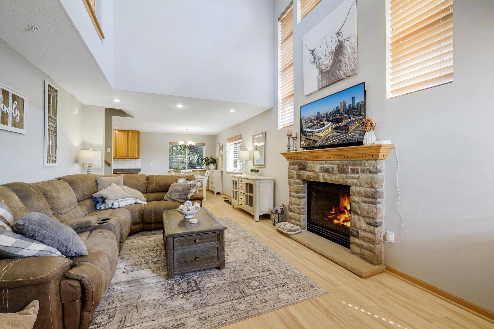 14995 Chestnut LN, Savage, MN 55378