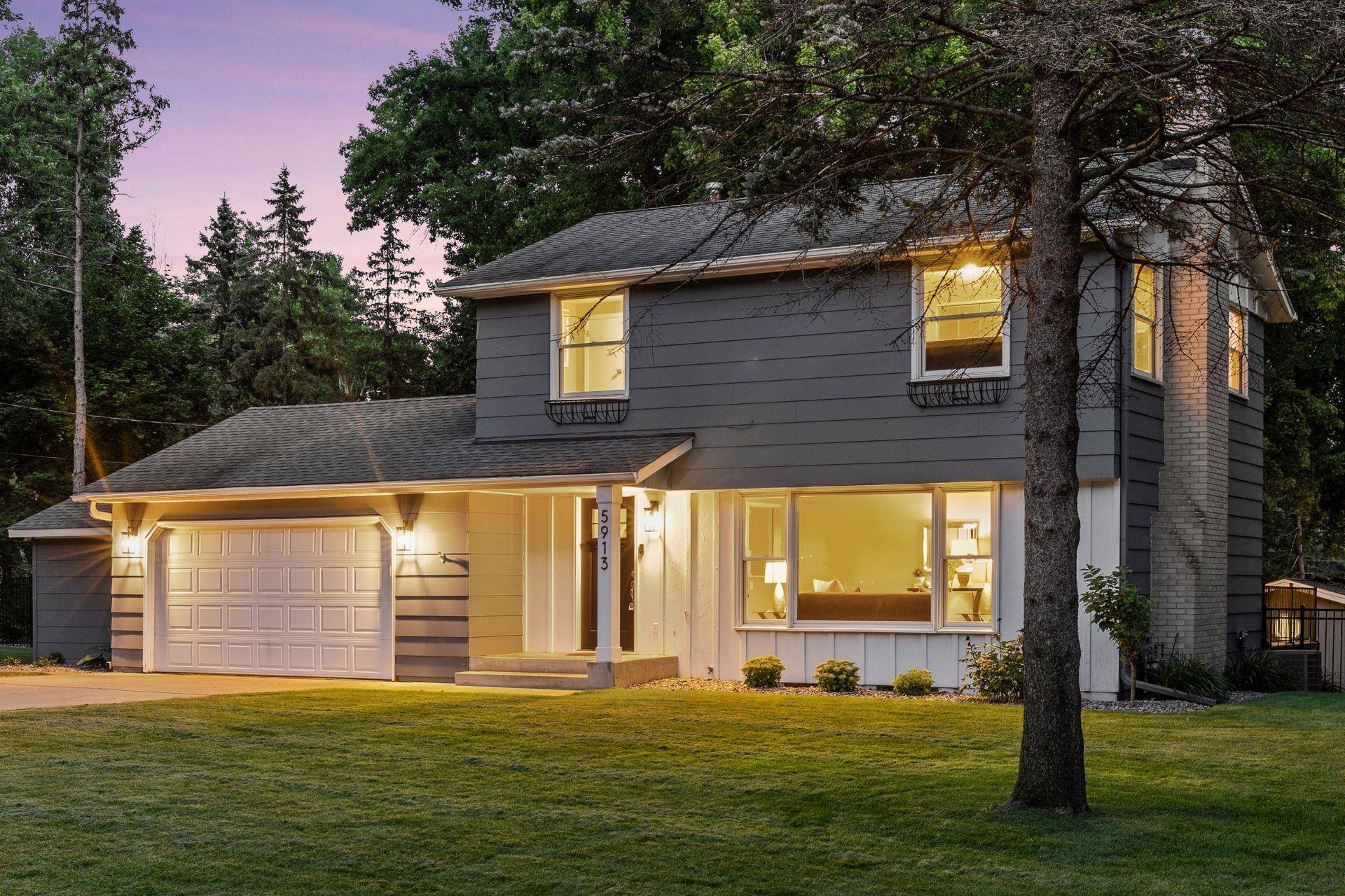 5913 Woodland CIR, Minnetonka, MN 55345