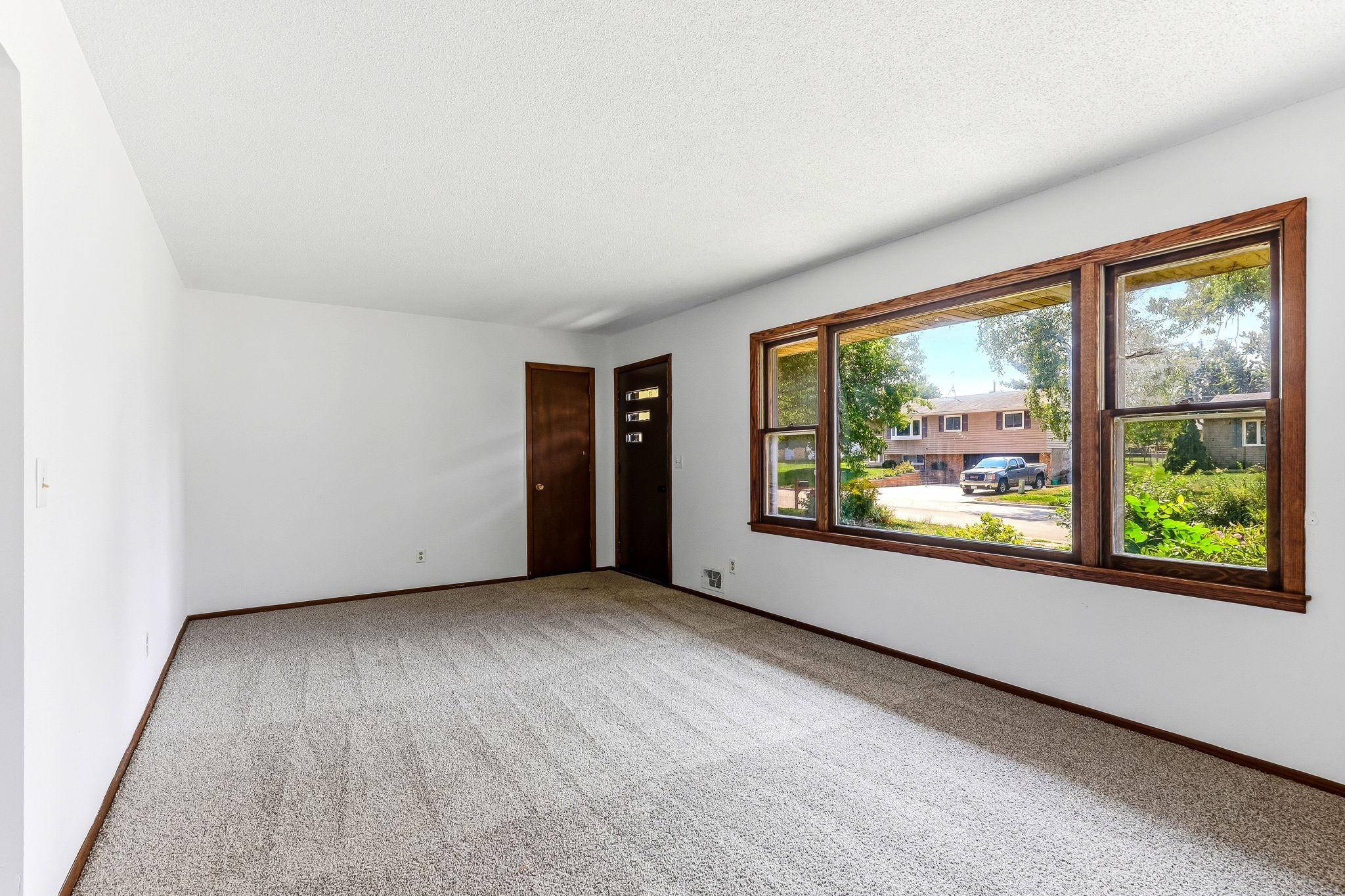 1334 21st ST W, Hastings, MN 55033