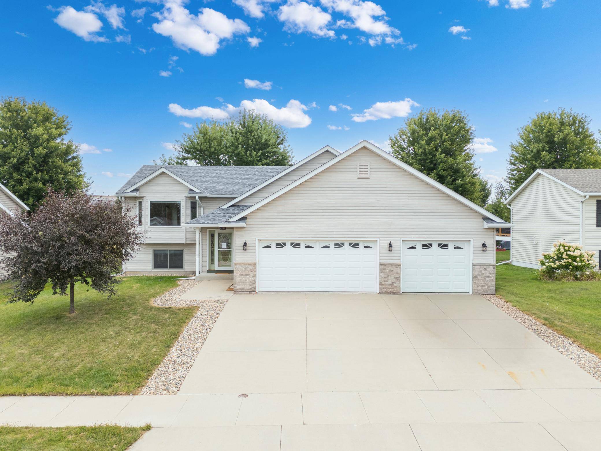 506 7th AVE NE, Byron, MN 55920